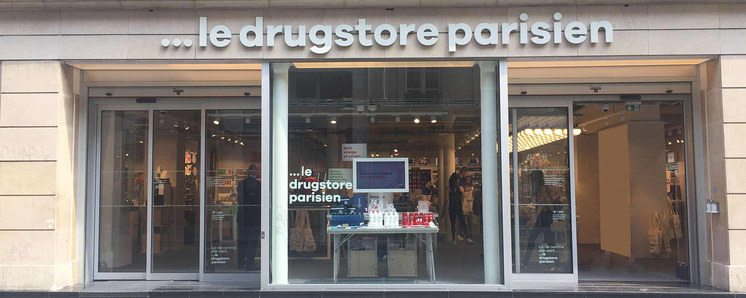 DRUGSTORE - Ouest Enchère Publiques - Nantes & Rennes